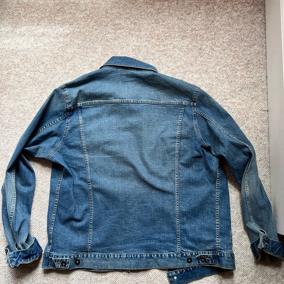 Uniqlo Men’s Jean Jacket - Picture 9 of 13